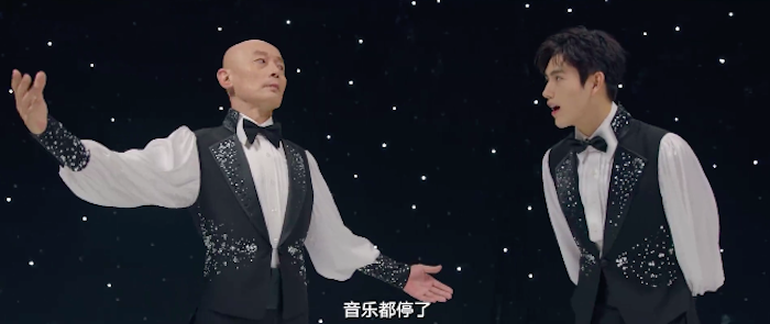 金典×安慕希賀歲微電影《造相館》，11個(gè)葛大爺同時(shí)出鏡